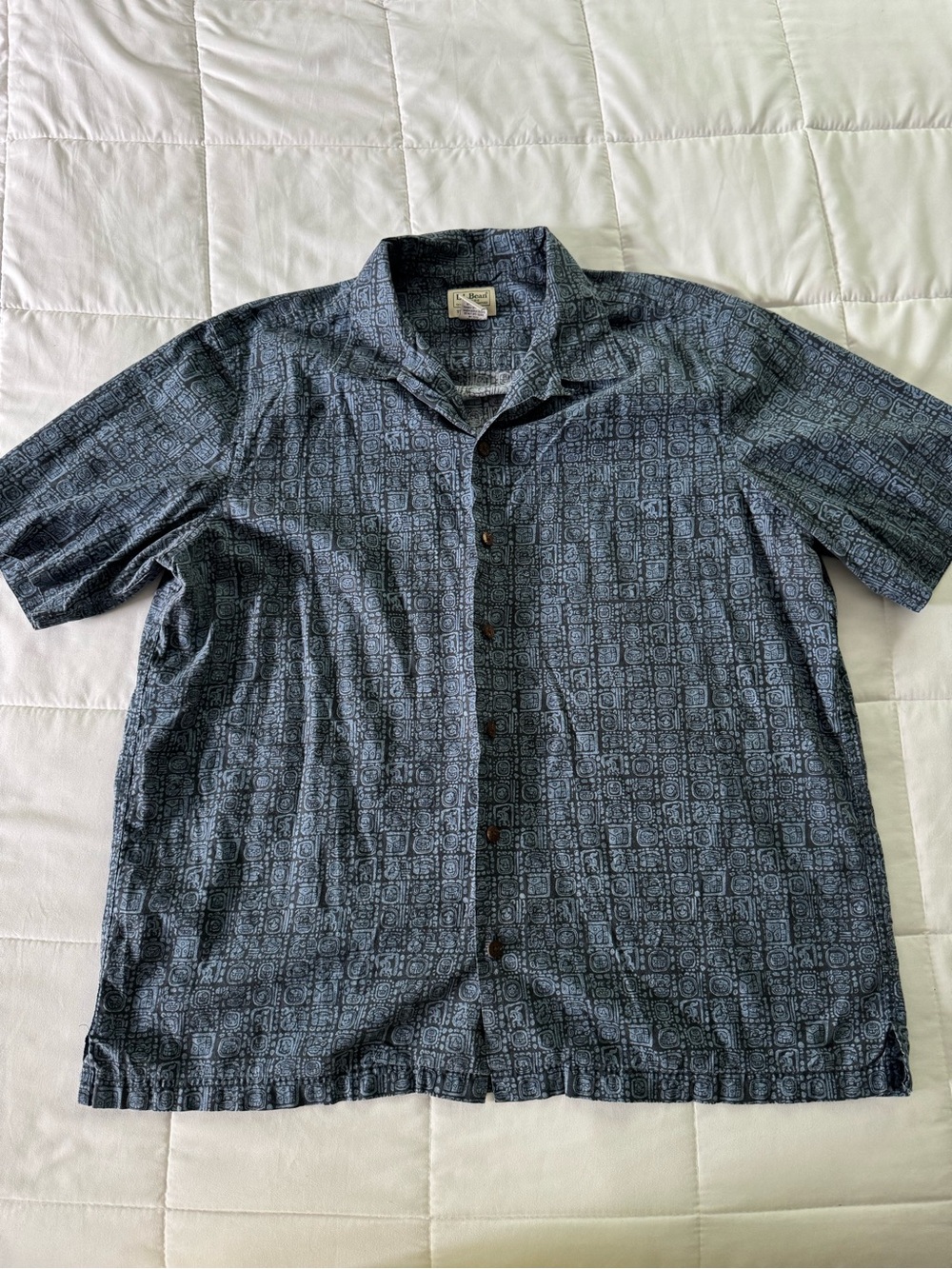 L.L. Bean Short-Sleeve Button-Down Shirt Size L